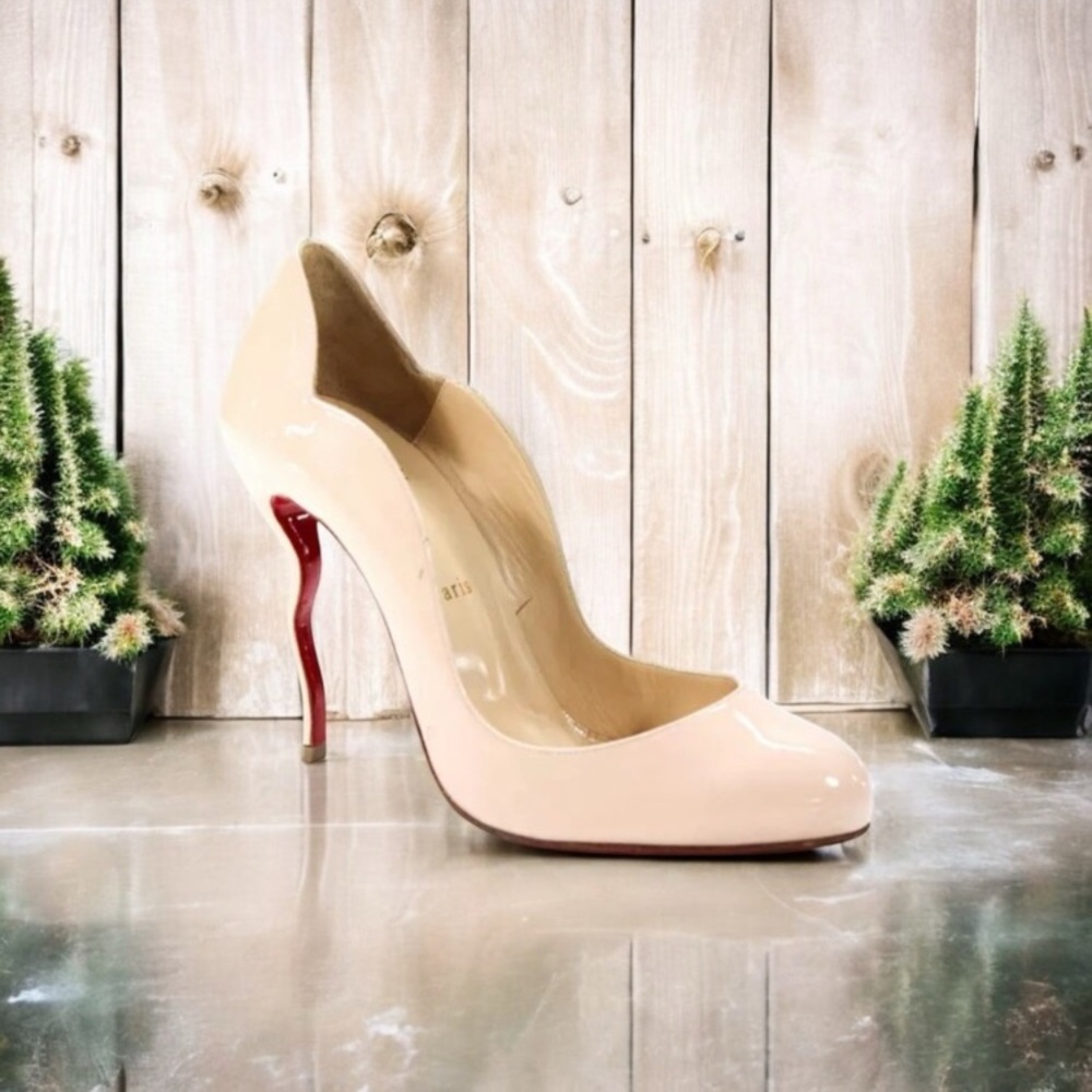 Christian Louboutin Red Sole Heels
